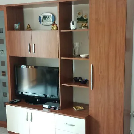 Apartment Tower Of The Bear Flat