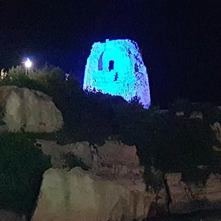 Apartment Tower Of The Bear Flat *